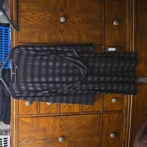 Tommy Hilfiger long sleeve stripped black and metallic midi dress. Women's Sz 16